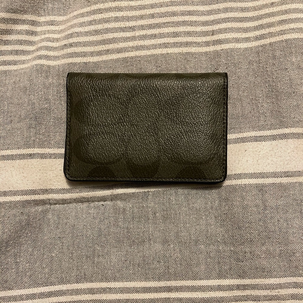 ✖️ ARMY GREEN COACH WALLET ✖️
